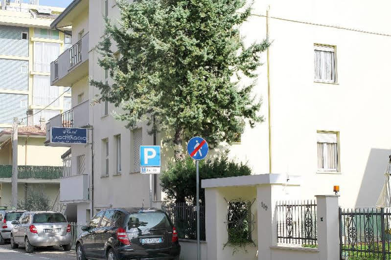 Hotel Lagomaggio Ρίμινι Εξωτερικό φωτογραφία